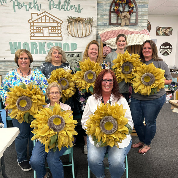 October 22nd - Sunflower Wreath (6:00pm-8:00pm)